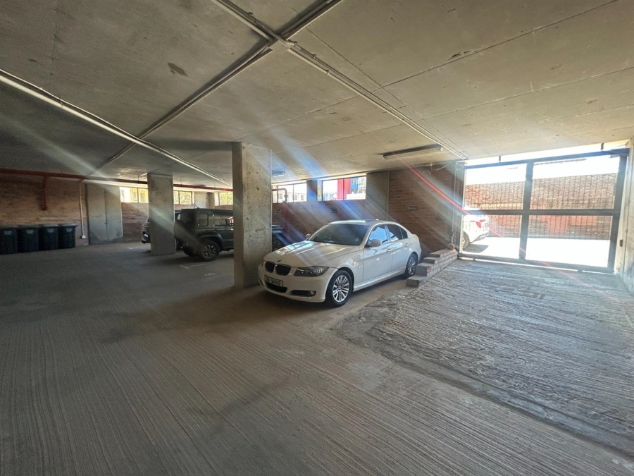 To Let Commercial Property for Rent in Woodstock Western Cape